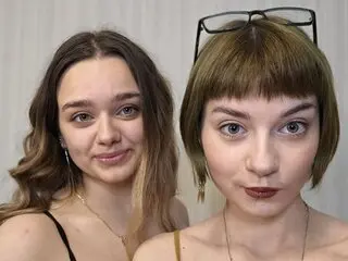 Camshow NoreenAndJuliana