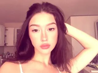 Show HermilaKegerries